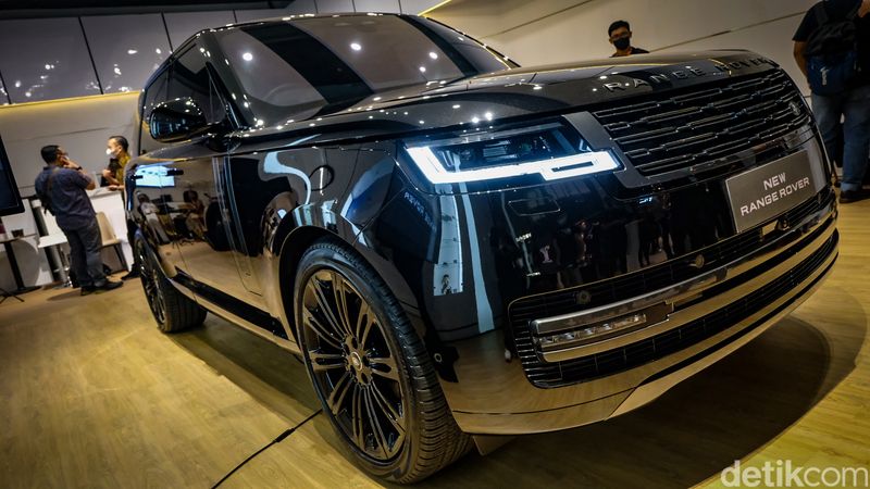 The New Range Rover