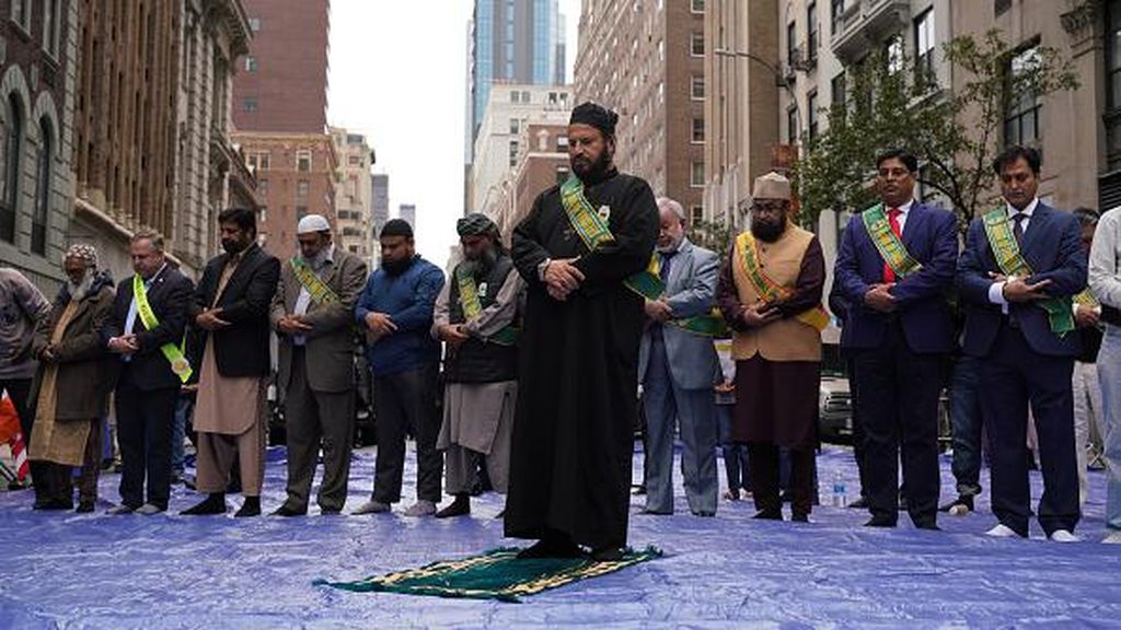 Umat Islam Gelar Parade Hari Muslim di New York