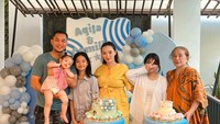 Lewat akun Instagram miliknya, Zaskia Gotik sempat merayakan ulang tahun anak sambungnya. Begini potret harmonis mereka. Foto: Instagram @zaskia_gotix