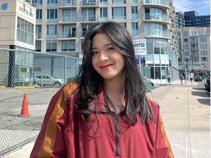 Zee JKT48 Minta Maaf Usai Video Isap Pod Vape Viral