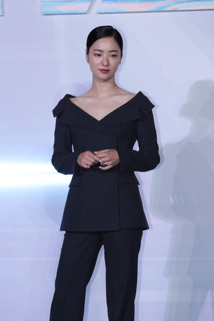 1427858011 SEOUL, SOUTH KOREA - SEPTEMBER 27: South Korean actress Jeon Yeo-Been attends the Netflix's 'GLITCH' press conference at Yongsan CGV on September 27, 2022 in Seoul, South Korea. The film will release on October 07 on Netflix. (Photo by Han Myung-Gu/WireImage)