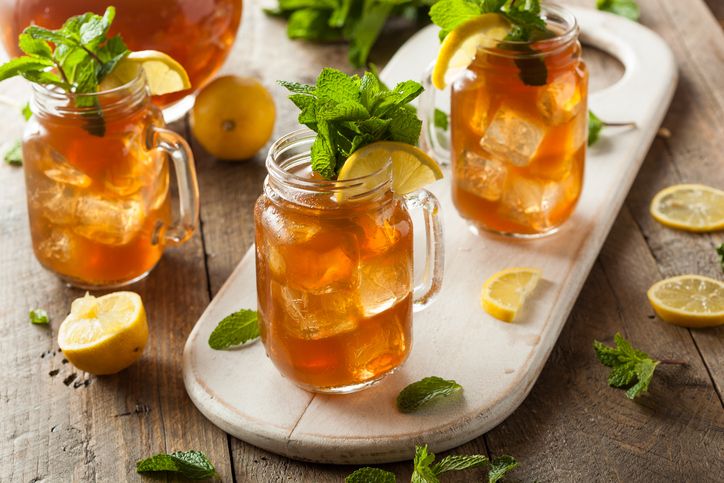 5 Healthy Ways to Make Homemade Iced Tea Tastier