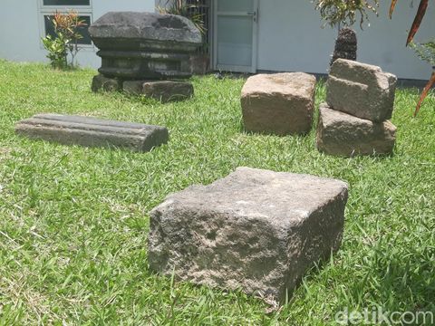 6 batuan lepas yang diduga cagar budaya dievakuasi ke Museum Boyolali, Selasa (27/9/2022).