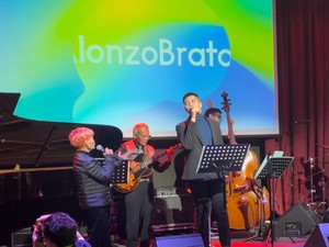 Alonzo Brata Gelar Mini Konser Usai Masuk Nominasi AMI Awards