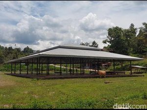 Pasar di Enrekang Habiskan APBD Rp 1 M-Tak Difungsikan gegara Dekat Kuburan