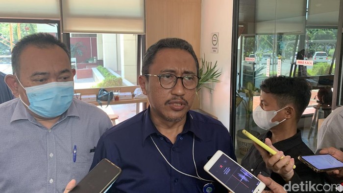 Dirut PDAM Surabaya Arief Wisnu Cahyono