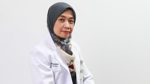 dr Erlindah Ernawati, SpN- Primaya Hospital Pasar Kemis