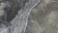 Dilansir dari kantor berita Reuters, Selasa (27/9/2022), media pemerintah Rusia yang mengutip pejabat-pejabat setempat mengatakan, pada satu titik pada hari Minggu (25/9) waktu setempat, perkiraan waktu tunggu untuk memasuki Georgia mencapai 48 jam. Courtesy of 2022 Maxar Technologies/Handout via REUTERS.