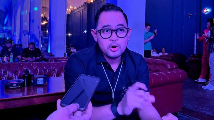 Founder J99 Corp Gilang Widya Pramana Founder J99 Corp Gilang Widya Pramana