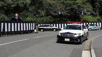 Sejumlah tamu VIP asing dijadwalkan menghadiri pemakaman kenegaraan Abe di Nippon Budokan Tokyo. Tak mau mengambil risiko, pihak berwenang akan memperketat keamanan dan melakukan penutupan jalan di sejumlah tempat. (Takashi Aoyama/Getty Images)  