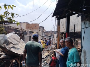 Tolong! 500 Korban Kebakaran di Cikini Butuh Obat hingga Makanan