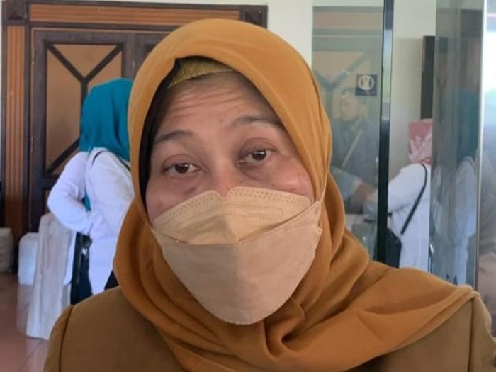 Kepala Dinas Kesehatan Surabaya, Nanik Sukristina