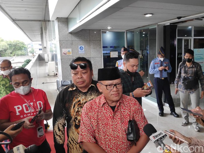 Ketua Indonesia Police Watch (IPW) Sugeng Teguh (Matius Alfons/deticom)