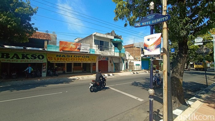 Koleksi Raja Kretek Nitisemito yang ada di Museum Kretek Kudus, Selasa (27/9/2022).