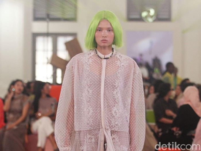 Koleksi Sapto Djojokartiko Spring/Summer 2023 Koleksi Sapto Djojokartiko Spring/Summer 2023