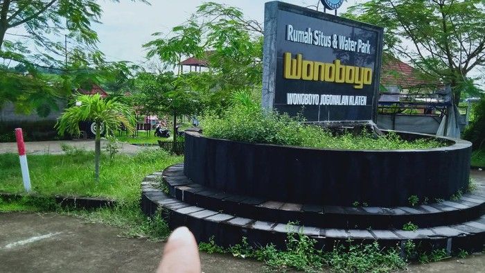 Komplek rumah situs Wonoboyo di Desa Wonoboyo, Kecamatan Jogonalan, Klaten terkena proyek jalan tol Yogya-Solo. (detikcom/Achmad Syauqi