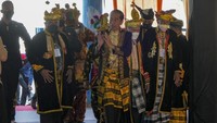 Perwakilan Kesultanan Buton, La Ode Muhamad Arsal, mengatakan gelar tersebut bermakna seorang laki-laki yang memiliki sikap dan perilaku yang mulia, rendah hati, sopan santun, arif dan bijaksana, jujur dan adil, bertanggung jawab, memberi teladan dan panutan, serta memiliki komitmen yang tinggi dalam menyejahterakan dan memakmurkan seluruh rakyat di Nusantara (Indonesia).  