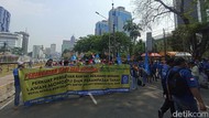 Massa Buruh Peringati Hari Tani Nasional di Patung Kuda, Bawa 14 Tuntutan