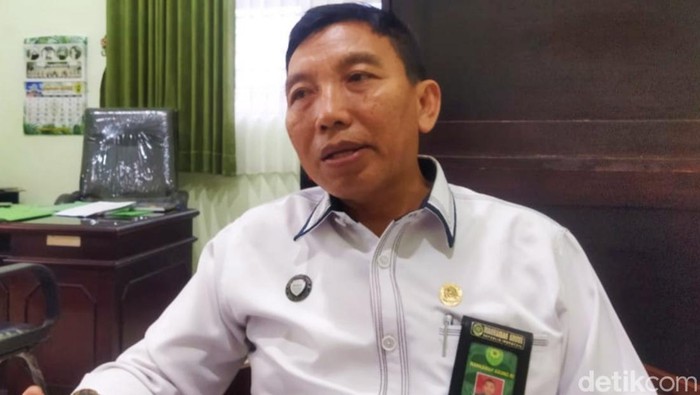 Panitera Pengadilan Agama Banyuwangi Subandi