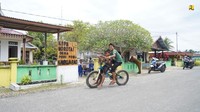 Kepala Desa Posi-Posi Rao, Junsman Makiengun mengatakan, pembangunan Sarhunta di Pulau Morotai khususnya di Desa Posi-Posi Rao menggunakan ciri khas daerah, contohnya desain pintu yang melambangkan hasil olahan bumi setempat yaitu palawija dan cengkeh, dan ciri khas atapnya melambangkan perumahan yang ada di Maluku Utara.  