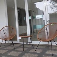 Bukan pemberian mantan suaminya, Sule, rumah tersebut dibelinya dari hasil kerja kerasnya sebagai DJ dan artis. Nathalie Holscher enggan merinci harga rumah tersebut. Namun, ia tak membantah bahwa harganya tak murah. Ya lumayan menipis ya kantong, kata dia. (Foto: YouTube/Nathalie Holscher)