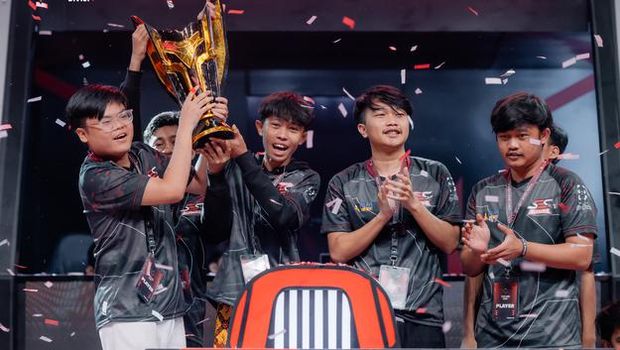 SES Alfaink Juara FFML Season VI Divisi 1, Bawa Pulang Rp525 Juta
