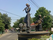 Empat Lagu Tarling Populer 2023 Beserta Lirik, Kalah Materi-Wong Ireng