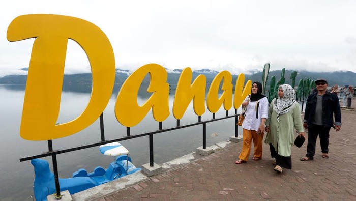 Terbuai Indahnya Danau Laut Tawar di Takengon Aceh