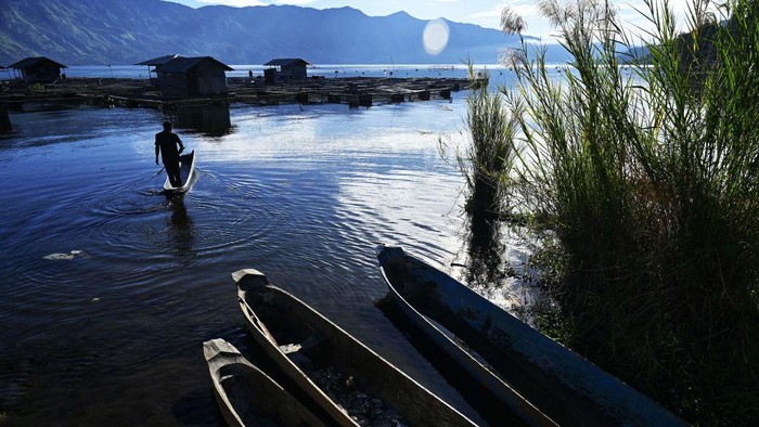 Terbuai Indahnya Danau Laut Tawar di Takengon Aceh