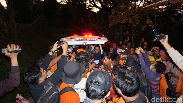 wisatawan hilang di bukit krapyak