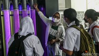 Satu alat Bioniqa setara 10-50 pohon sehingga mampu mengatasi kekurangan lahan hijau di kota-kota besar, seperti di Jakarta.