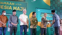 Pada kesempatan tersebut Arief Rosyid meluncurkan 4 judul buku yaitu Inisiatif Ekonomi Masjid, Merangkul Bangsa, Komitmen untuk Ekonomi Syariah, dan Masjid & Ekonomi Umat.