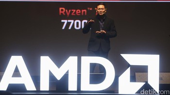 AMD Sales Manager, Component Indonesia Hanz Christianto meluncurkan Ryzen 7000 series di Jakarta, Rabu (28/9/2022).