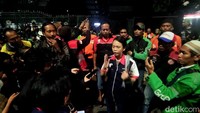 Astrid menyebut pihaknya menggalang dana untuk membantu ketiga rekannya yang kini ditahan dan juga korban. Foto: Achmad Hussein Syauqi/detikJateng