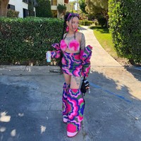 Fakta menarik mengenai TikToker ini adalah ia sempat terlibat kontroversi karena tato. Ia memiliki tato bergambar garis-garis di salah satu lengan yang melambangkan bendera Jepang versi lama. Hal tersebut cukup ofensif dan diprotes oleh orang Korea karena dikaitkan dengan imperialisme Jepang dan keterlibatannya dalam Perang Dunia II.Foto: Instagram