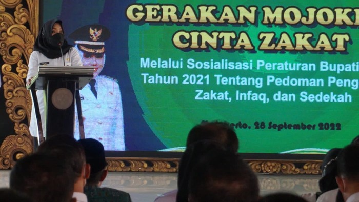 Bupati Ikfina