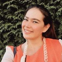Kabar pernikahan Catherine Wilson dan anggota DPRD Sidrap, Sulawesi Selatan Idham Mase ramai jadi perbincangan di media sosial. Idham Mase pun telah mengonfirmasi kebenaran kabar tersebut. Foto: Instagram/@cathrinewilson