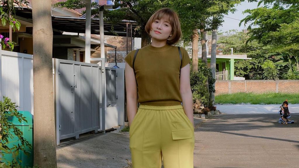 Penjelasan Chika Jessica, Keponakan Jadi Korban Salah Pukul saat Demo Bandung