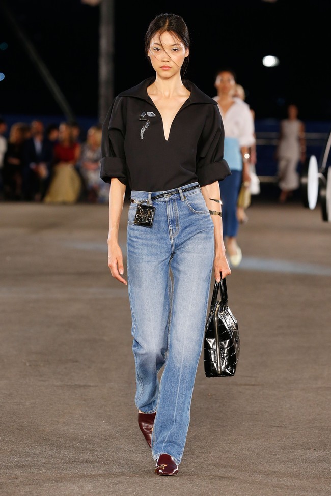 Fashion show koleksi busana ready to wear Tory Burch Spring/Summr 2023 di New York Fashion Week 2022. Foto: Dok. Tory Burch.