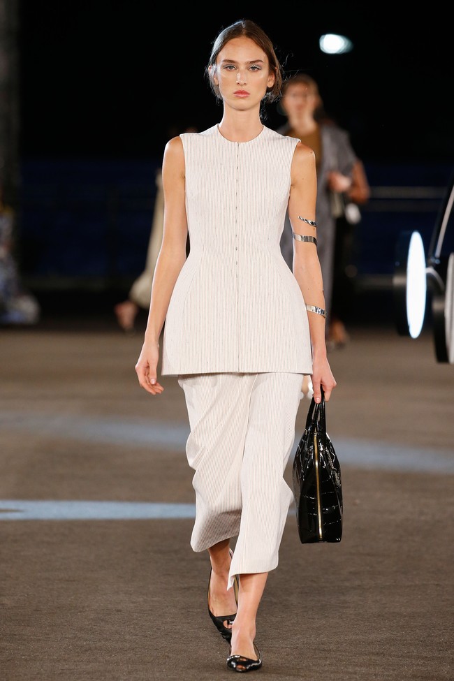 Fashion show koleksi busana ready to wear Tory Burch Spring/Summr 2023 di New York Fashion Week 2022. Foto: Dok. Tory Burch.