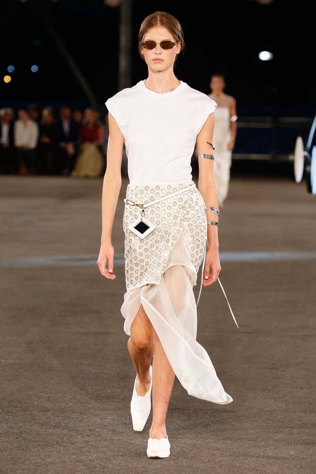 Fashion show koleksi busana ready to wear Tory Burch Spring/Summr 2023 di New York Fashion Week 2022. Foto: Dok. Tory Burch.