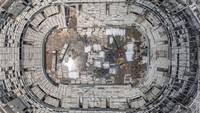 Pembangunan stadion seluas 30.720 meter persegi ini memiliki kapasitas pengunjung sebanyak 16.500 orang.  