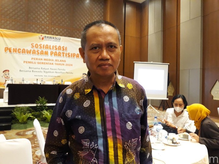 Koordinator Divisi Pencegahan, Partisipasi Masyarakat dan Hubungan Masyarakat Bawaslu DIY, Mohammad Najib,  saat memberikan keterangan, Rabu (28/9/2022).