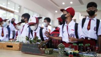 Melewati kegiatan ini KAI juga ingin mengenalkan kepada masyarakat bahwa layanan KAI tidak hanya berada di lingkungan stasiun, tapi juga memiliki bengkel kereta api yang modern yaitu Balai Yasa. Foto: Pradita Utama/detikcom