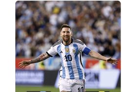 Kontras di Medsos, Lionel Messi Gemilang dan Ronaldo Merana