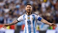 Dear Messi, Jangan Berhenti Selepas Piala Dunia 2022!