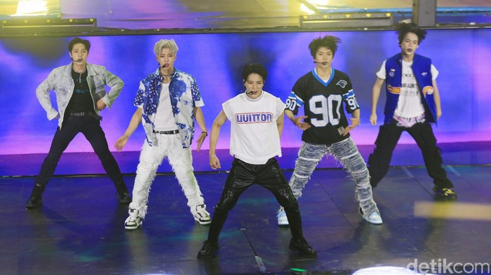 NCT Dream NCT Dream tampil di konser Korean Wave 2022, Rabu (28/9/2022).