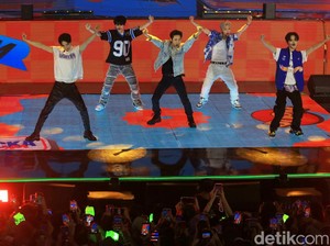 NCT Dream Tutup Konser Korean Wave 2022 dengan Glitch Mode
