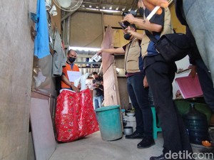 Kasus Mayat Wanita Dalam Tas Direkonstruksi, 11 Adegan Diperagakan