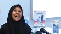 Alhamdulillah senang bisa mendapat hadiah dari Pak Presiden, kata Sabrila melalui keterangan tertulis dari Biro Pers Sekretariat Presiden, Rabu (28/9/2022). (Foto: Kris-Biro Pers Sekretariat Presiden)